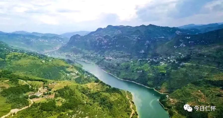 貴州仁懷酒業(yè)的基本數(shù)據(jù)賬，茅臺(tái)占了1/3的從業(yè)人員-酒展網(wǎng)