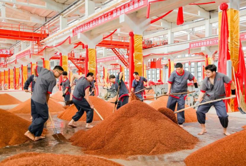 湘窖酒業(yè)5000噸醬酒項(xiàng)目正式投產(chǎn)-酒展網(wǎng)